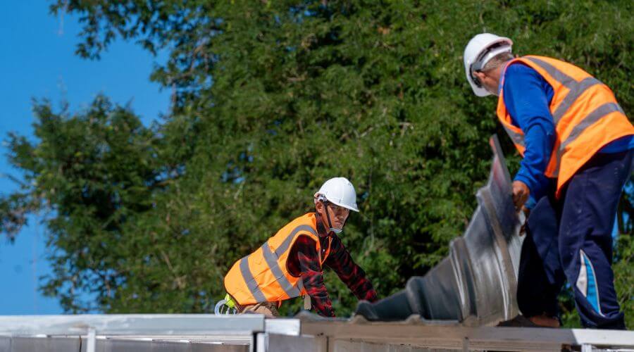 Professional residential roofers in Chinle, AZ